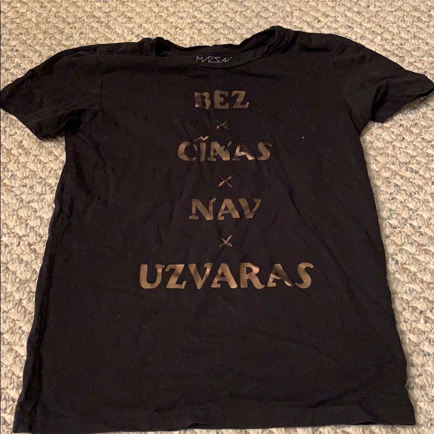 Mesa Tee